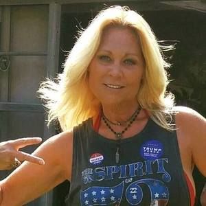 Meet your Posher, Jen